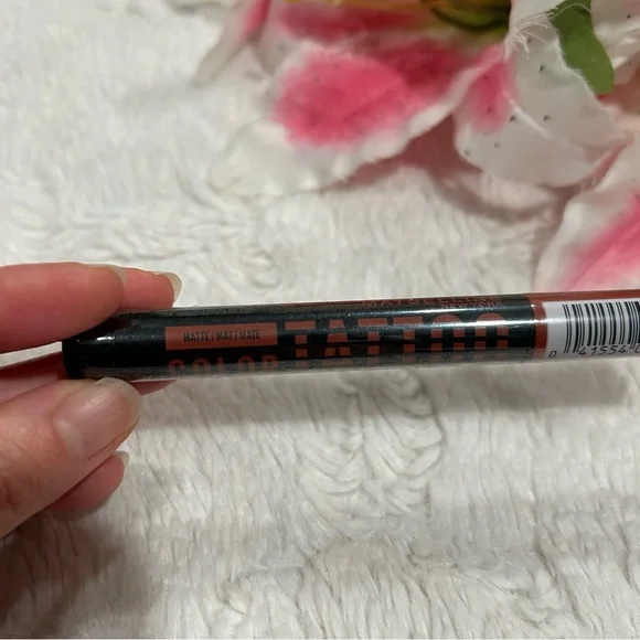 Maybelline Color Tattoo 24 Hr Eye Stix - Rich Brown - Picture 3 of 6